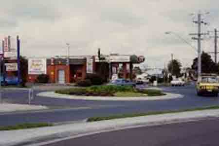 Narren Warren (VIC) 3805